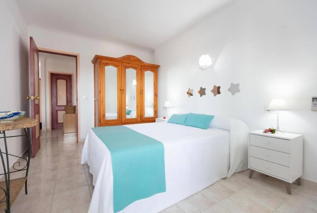 Apartamentos El Puerto, La Savina La Savina  Exterior foto