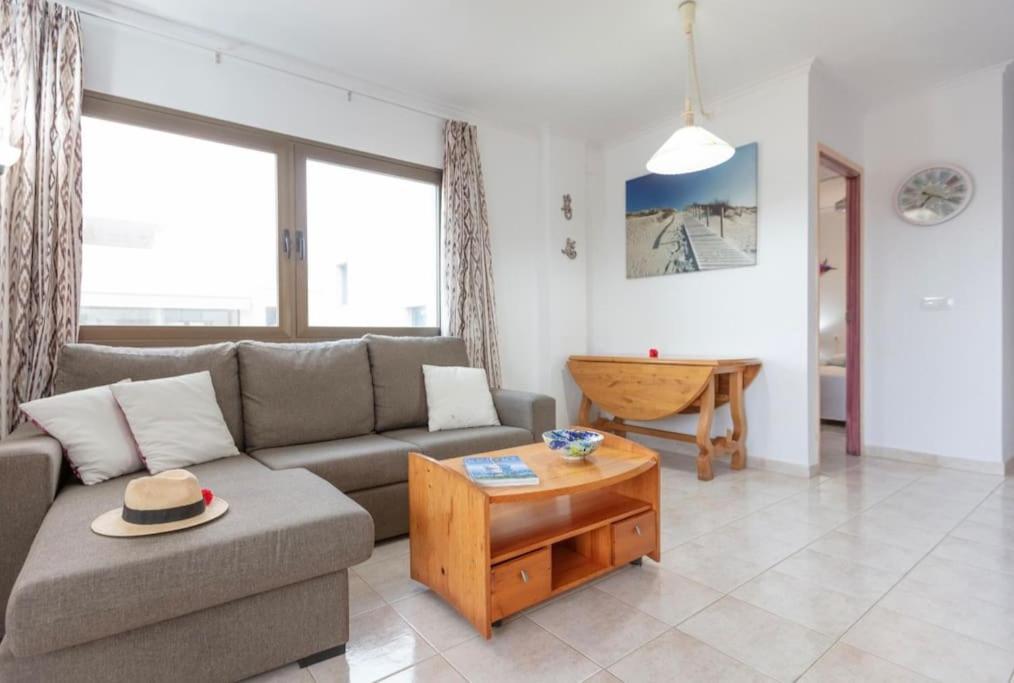 Apartamentos El Puerto, La Savina La Savina  Exterior foto
