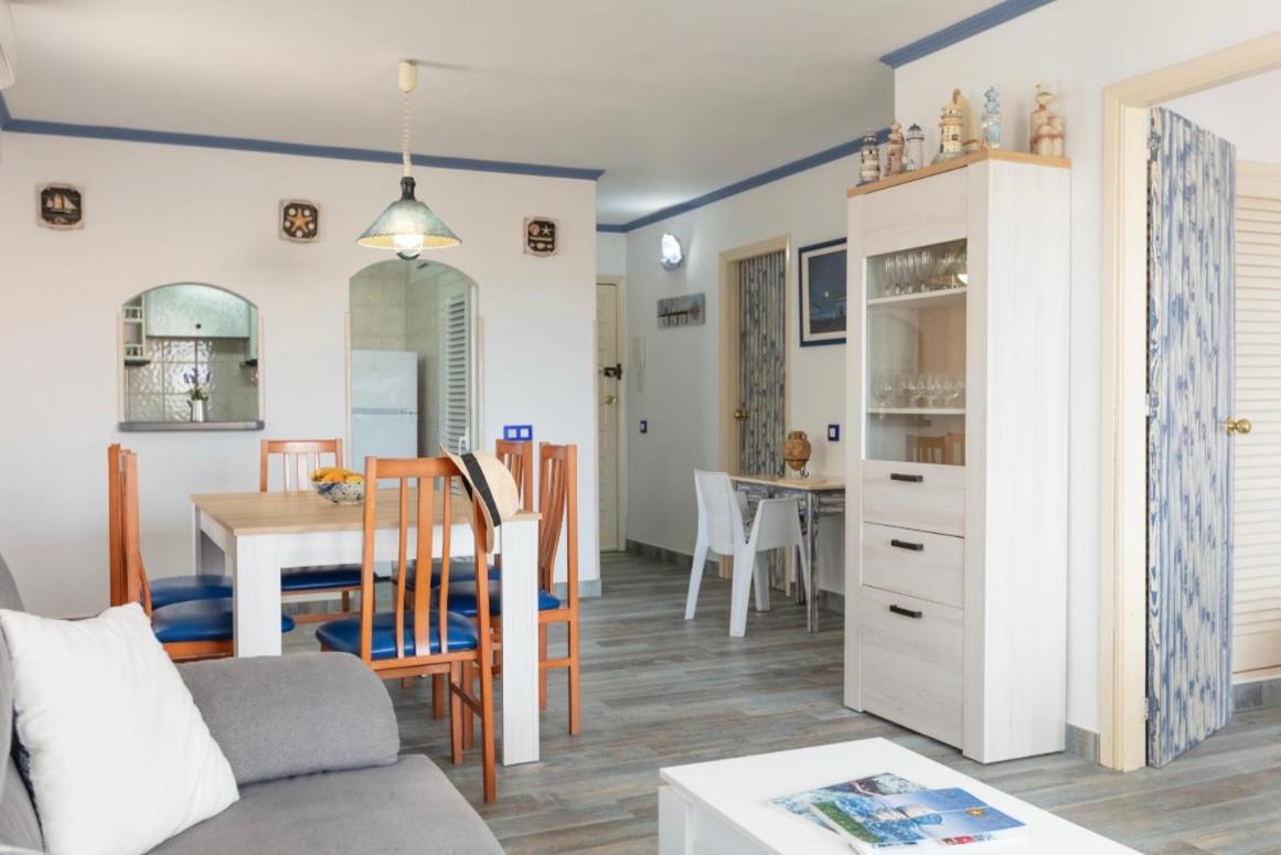Apartamentos El Puerto, La Savina La Savina  Exterior foto