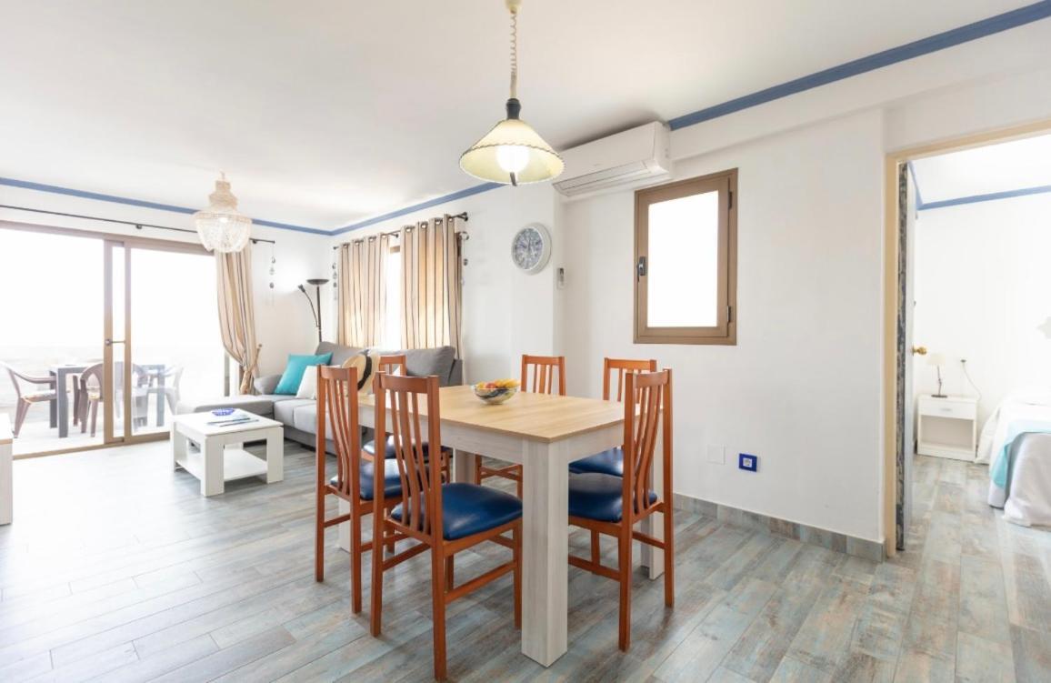 Apartamentos El Puerto, La Savina La Savina  Exterior foto