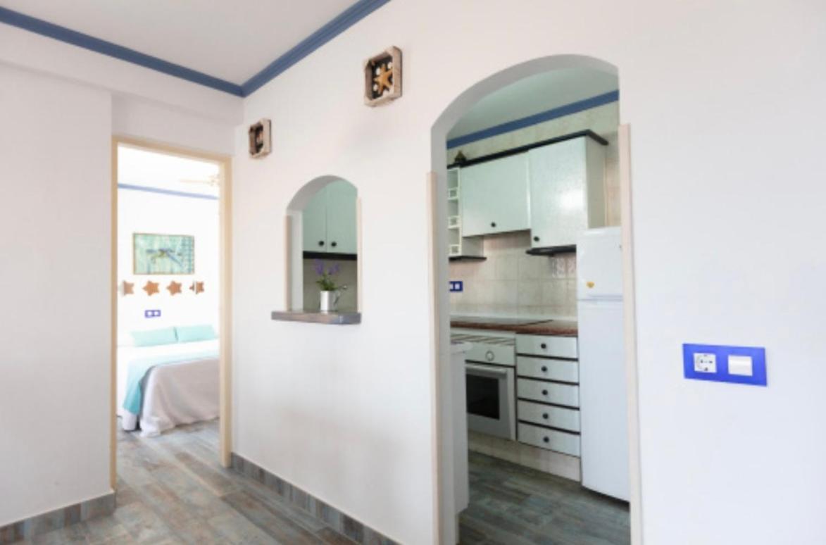 Apartamentos El Puerto, La Savina La Savina  Exterior foto